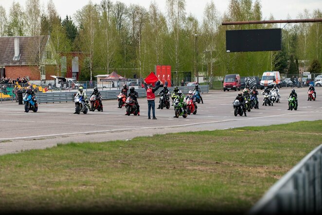 Atnaujintą Nemuno žiedo trasą išmėginę motociklininkai liko nustebę | Organizatorių nuotr.