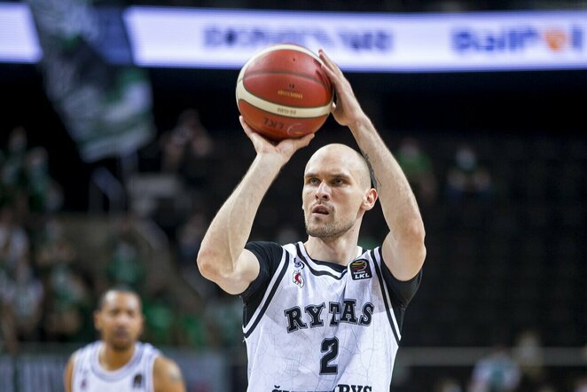 D.Bičkauskis žais Rumunijos čempionate | Roko Lukoševičiaus/BNS Foto nuotr.