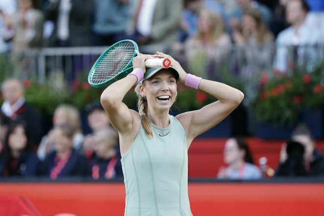 Elena Rybakina prieš Katie Boulter |  EPA / TOLGA AKMEN
