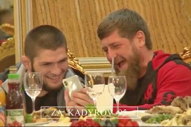 Chabibas Nurmagomedovas ir Ramzanas Kadyrovas | Instagram.com nuotr