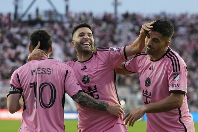 Lionelis Messi, Jordi Alba ir Luisas Suarezas | Scanpix nuotr.