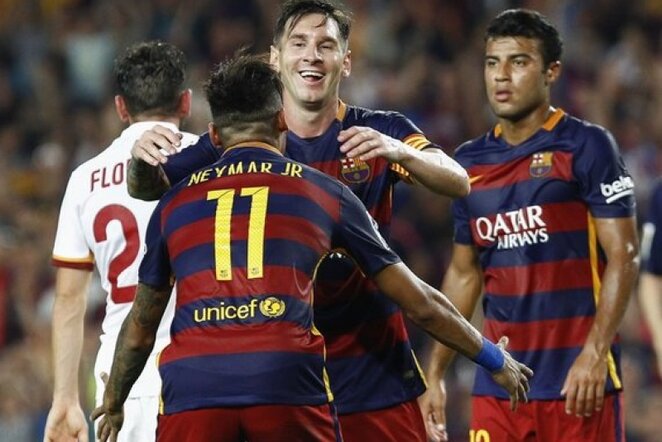 Lionelis Messi (centre) įmušė įvartį | AFP/Scanpix nuotr.
