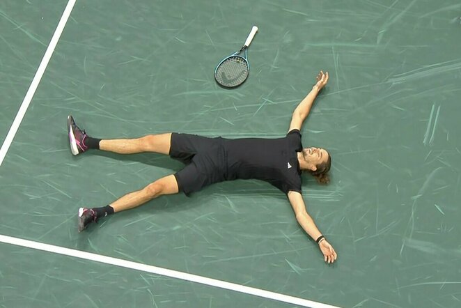 Alexanderis Zverevas | „Stop“ kadras