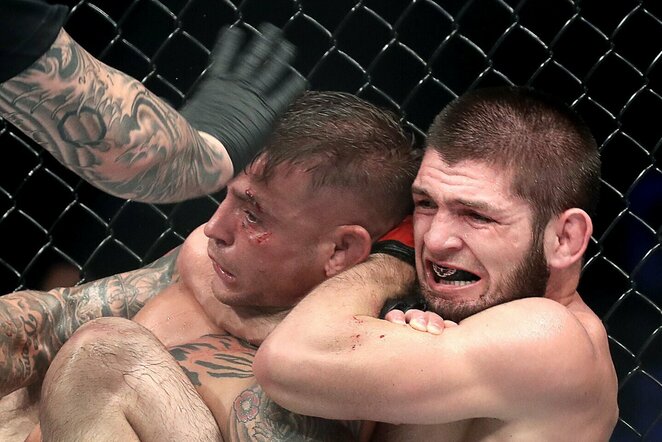 Dustinas Poirier ir Chabibas Nurmagomedovas | Scanpix nuotr.