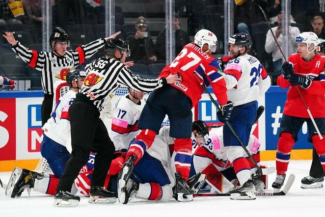 Norvegija – Didžioji Britanija rungtynių akimirka | IIHF nuotr.