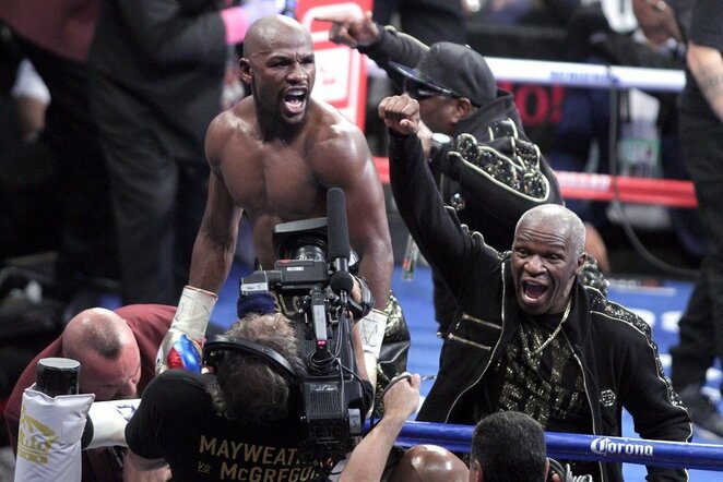 Floydas Mayweatheris ir jo tėvas | Scanpix nuotr.