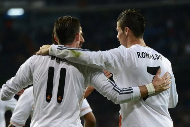 Garethas Bale'as (kair.) ir Cristiano Ronaldo (deš.) | AFP/Scanpix nuotr.