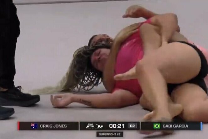 Craigas Jonesas ir Gabrielle Garcia | „Stop“ kadras
