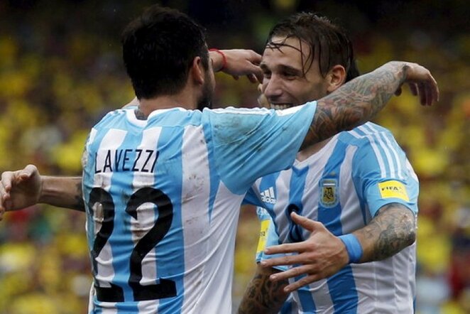 Argentinos rinktinė švenčia įvartį | Reuters/Scanpix nuotr.