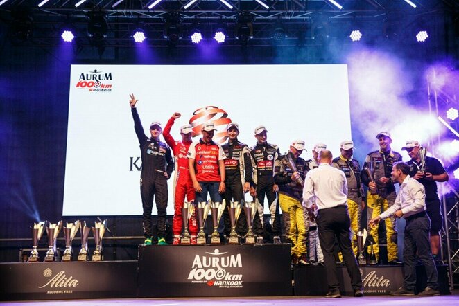 „Aurum 1006 km lenktynių“ finišas ir podiumas | Eriko Ovčarenko / BNS foto nuotr.