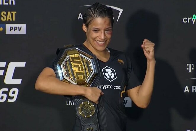 Julianna Pena | Youtube.com nuotr.