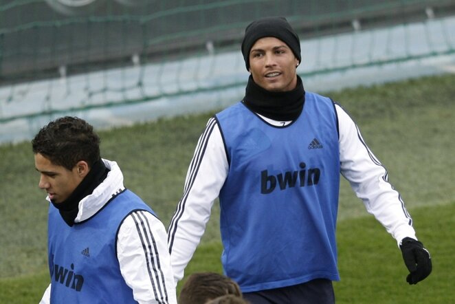 Cristiano Ronaldo (dešinėje) | EFE/Scanpix nuotr.