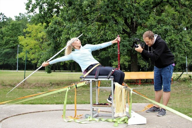 „Paralimpinis iššūkis“: L.Jasiūnaitė prieš R.Verbavičių ieties metime | Parateam.lt nuotr.
