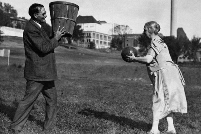 Jamesas Naismithas su žmona | Organizatorių nuotr.