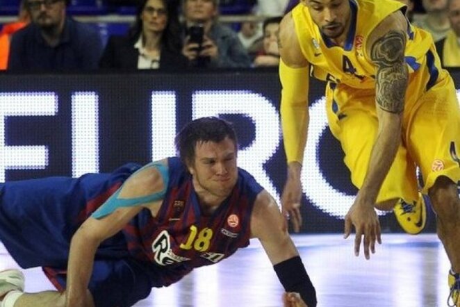 C.J.Wallace'ui atlikta išvaržos operacija (Scanpix)