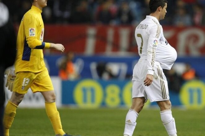 Thibautas Courtoisas ir Cristiano Ronaldo | REUTERS/Scanpix nuotr.