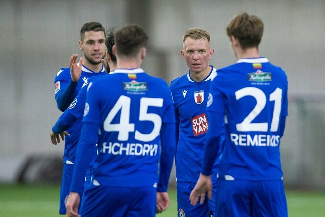 Romanas Mirošnykas (centre) | fk-panevezys.lt nuotr.