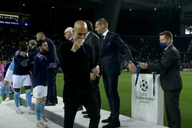 Pepas Guardiola | „Stop“ kadras
