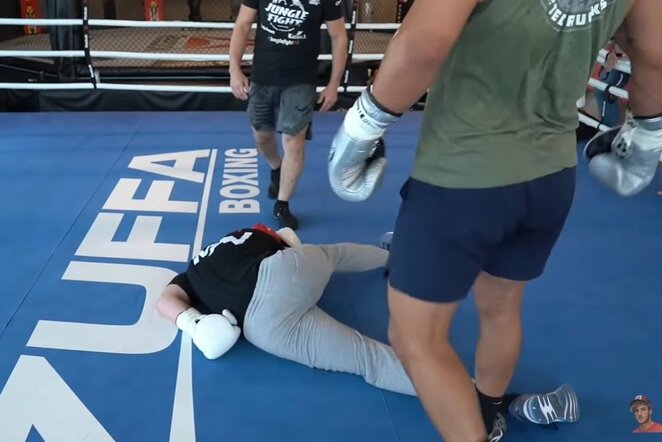 Loganas Paulas | Youtube.com nuotr.