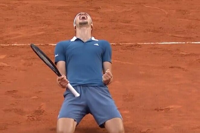 Alexanderis Zverevas | „Stop“ kadras