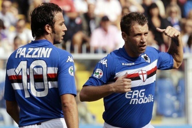 Gianpaolo Pazzini (kairėje) ir Antonio Cassano (dešinėje) | Reuters/Scanpix nuotr. 