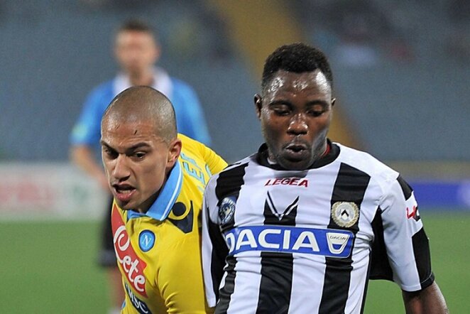 Kwadwo Asamoah rungtynėse prieš „Napoli“ | AFP/Scanpix nuotr.