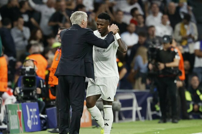 Carlo Ancelotti ir Vinicius Junioras | Scanpix nuotr.