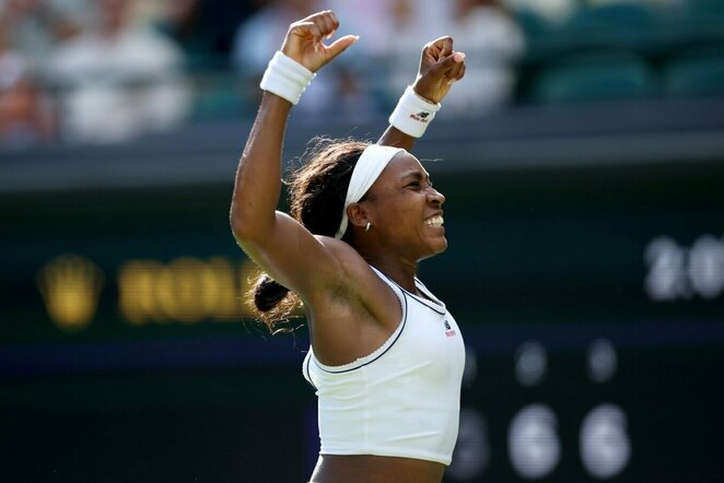 Cori Gauff prieš Solaną Sierrą |  EPA / ADAM VAUGHAN