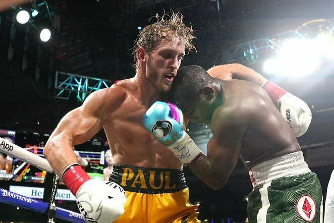 Floydas Mayweatheris ir Loganas Paulas | Scanpix nuotr.