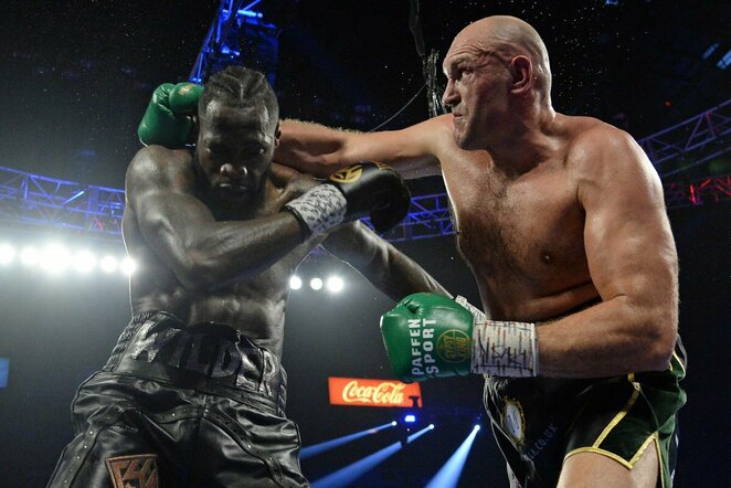 Deontay Wilderis ir Tysonas Fury | Scanpix nuotr.