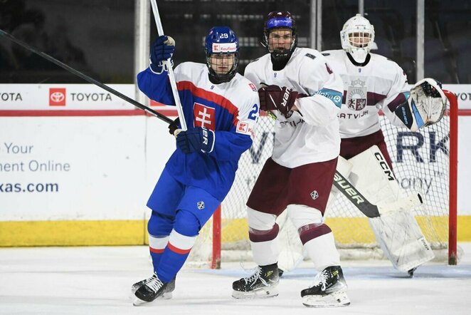 Slovakija U-18 ir Latvija U-18 ledo ritulio rungtynės | IIHF nuotr.