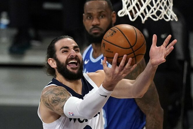 Ricky Rubio ir LeBronas Jamesas | Scanpix nuotr.