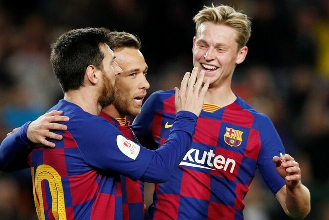 Lionelis Messi, Arthuras ir Frenkie de Jongas | Scanpix nuotr.