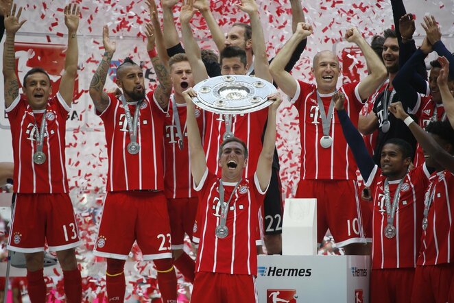 „Bayern“ žaidėjai su nauja apranga | Scanpix nuotr.