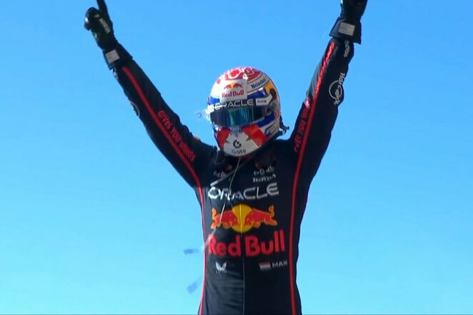 Maxas Verstappenas | „Stop“ kadras