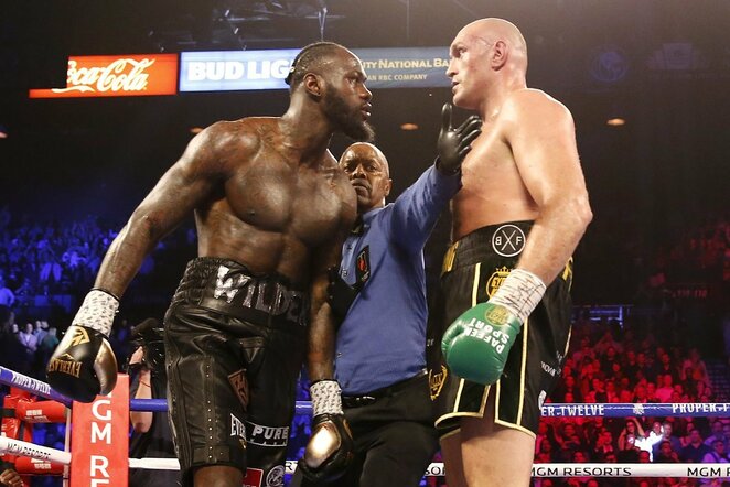 Deontay Wilderis ir Tysonas Fury | Scanpix nuotr.