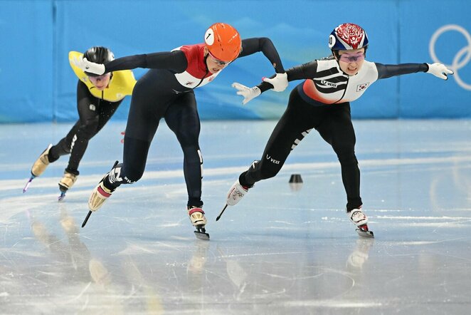 Suzanne Schulting ir Minjeong Choi | Scanpix nuotr.