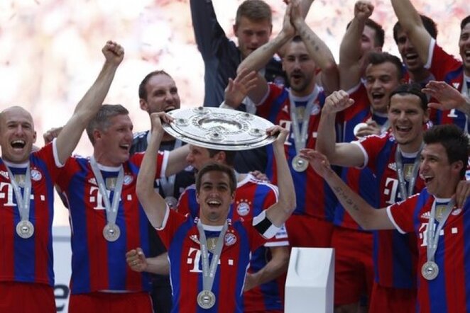 „Bayern“ džiaugiasi lygos trofėju | Reuters/Scanpix nuotr.