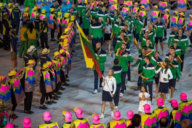 Lietuvos delegacija Rio de Žaneiro olimpinių žaidynių atidarymo ceremonijoje | Alfredo Pliadžio nuotr.