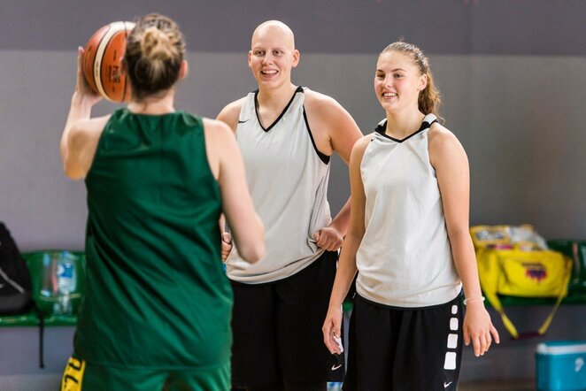 Bendra Lietuvos jaunučių ir moterų krepšinio rinktinių treniruotė | Lino Žemgulio nuotr.