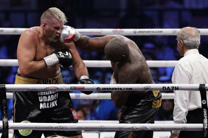 Dillianas Whyte'as prieš Mariuszą Wachą | Scanpix nuotr.