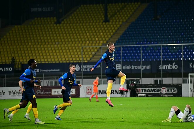 Artemijus Tutyškinas (centre) ir Armandas Kučys (deš.) | Klubo nuotr.