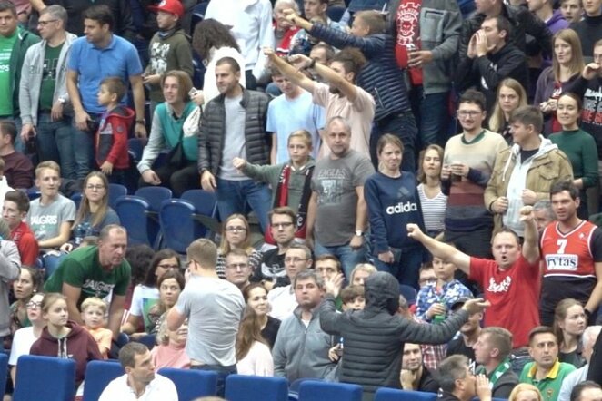 „Žalgirio“ ir „Ryto“ sirgaliai | „Stop“ kadras
