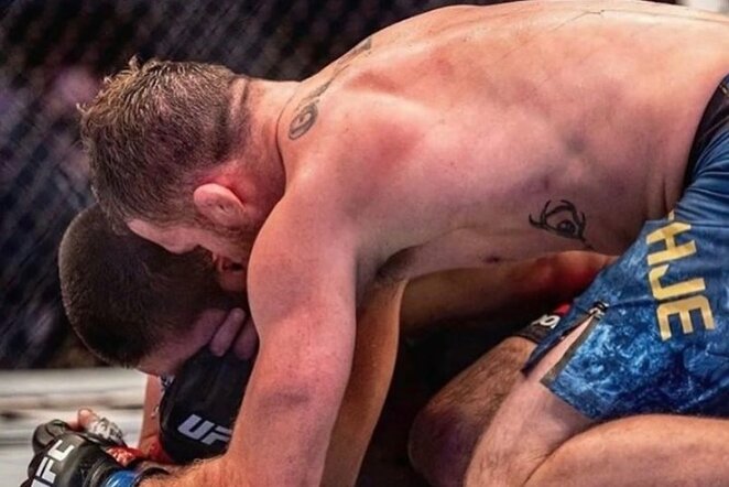 Chabibas Nurmagomedovas ir Justinas Gaethje | „Stop“ kadras