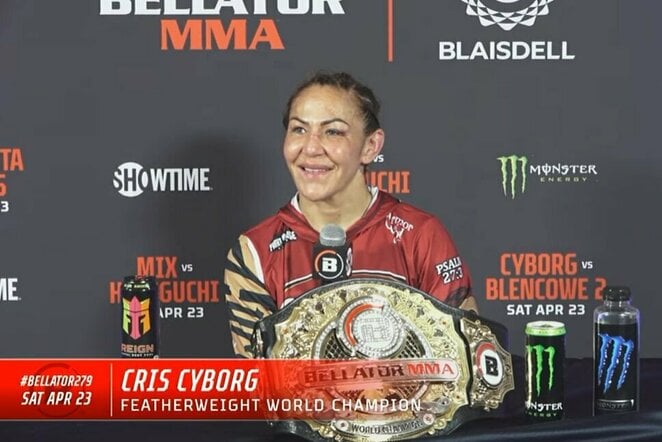 Cris Cyborg | „Stop“ kadras