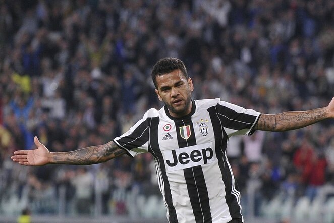 Dani Alvesas | Scanpix nuotr.