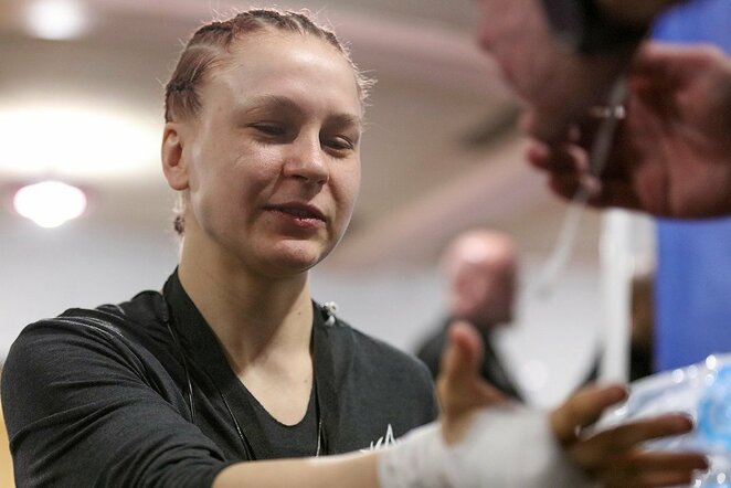 „Invicta FC: Phoenix Series 3“: Julija Stoliarenko prieš Lisą Verzosą (2020.03.06) | Organizatorių nuotr.