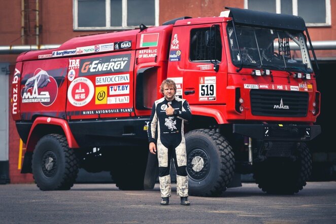 B.Vanagas išbandė Dakaro sunkvežimį | Vytauto Pilkausko nuotr.