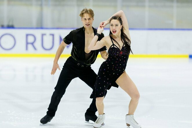 Sauliaus Ambrulevičiaus ir Allison Reed pasirodymas | Eriko Ovčarenko / BNS foto nuotr.