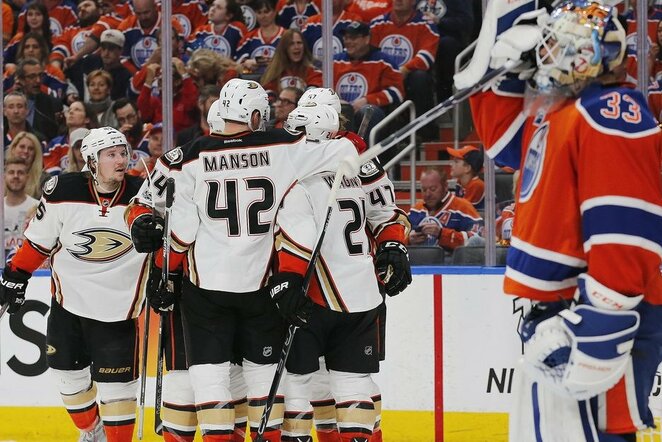 „Oilers“ - „Ducks“ rungtynių akimirka | Scanpix nuotr.